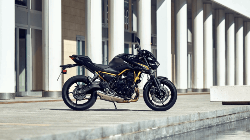 Új Kawasaki Z650 S: Friss technológia és kényelmi fejlesztések! 2 img 1296