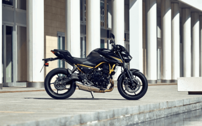 Főoldal 7 Új Kawasaki Z650 S: Friss technológia és kényelmi fejlesztések!