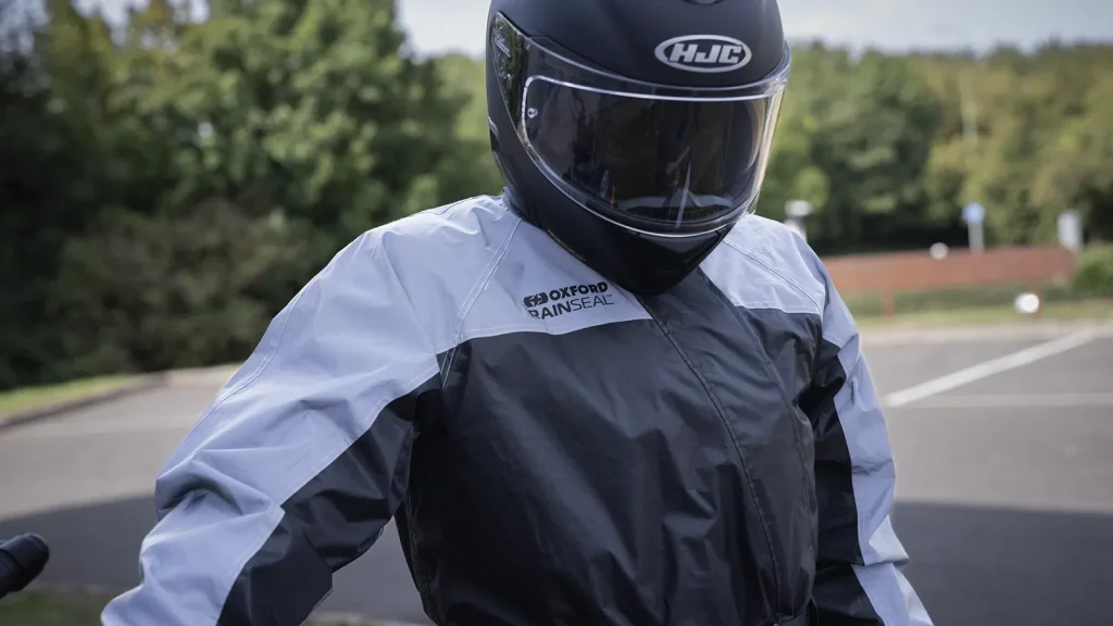 Oxford: Színes és látható lehetőségek a Rainseal öltönyön! 4 img 2231