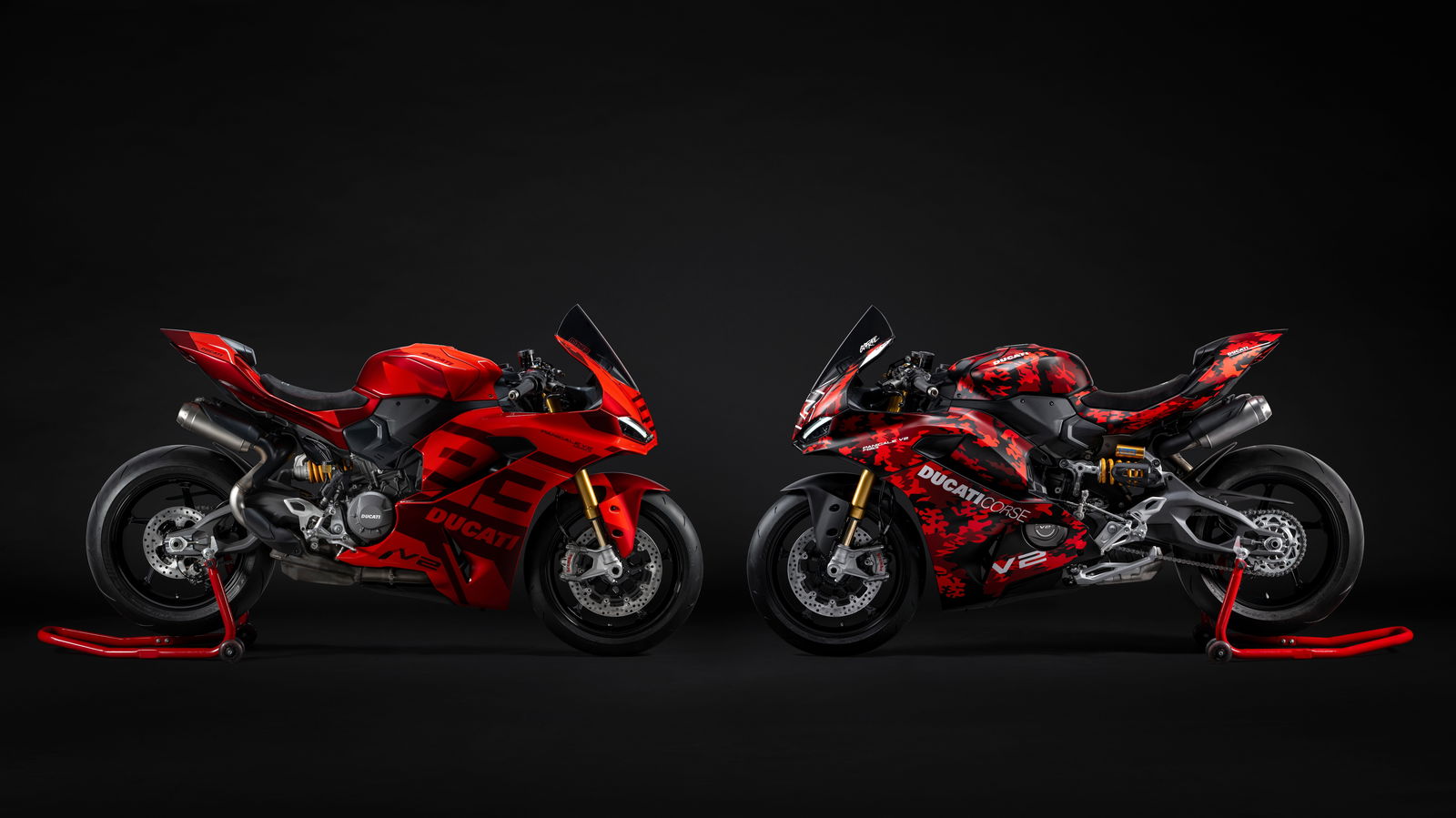 Ducati: Megérkezett a sárga 2026-os Panigale V2 S! 2 Ducati: Megérkezett a sárga 2026-os Panigale V2 S!