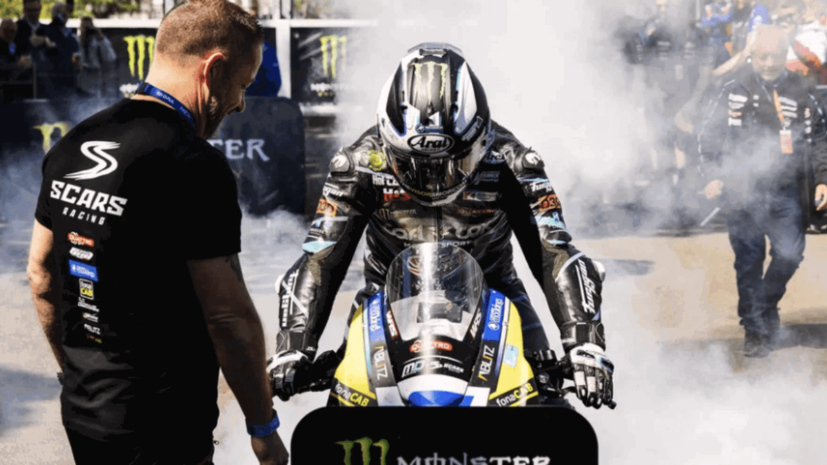 Michael Dunlop: 2027-es Isle of Man TT motorok előkészítése hamarabb 1 Michael Dunlop: 2027-es Isle of Man TT motorok előkészítése hamarabb