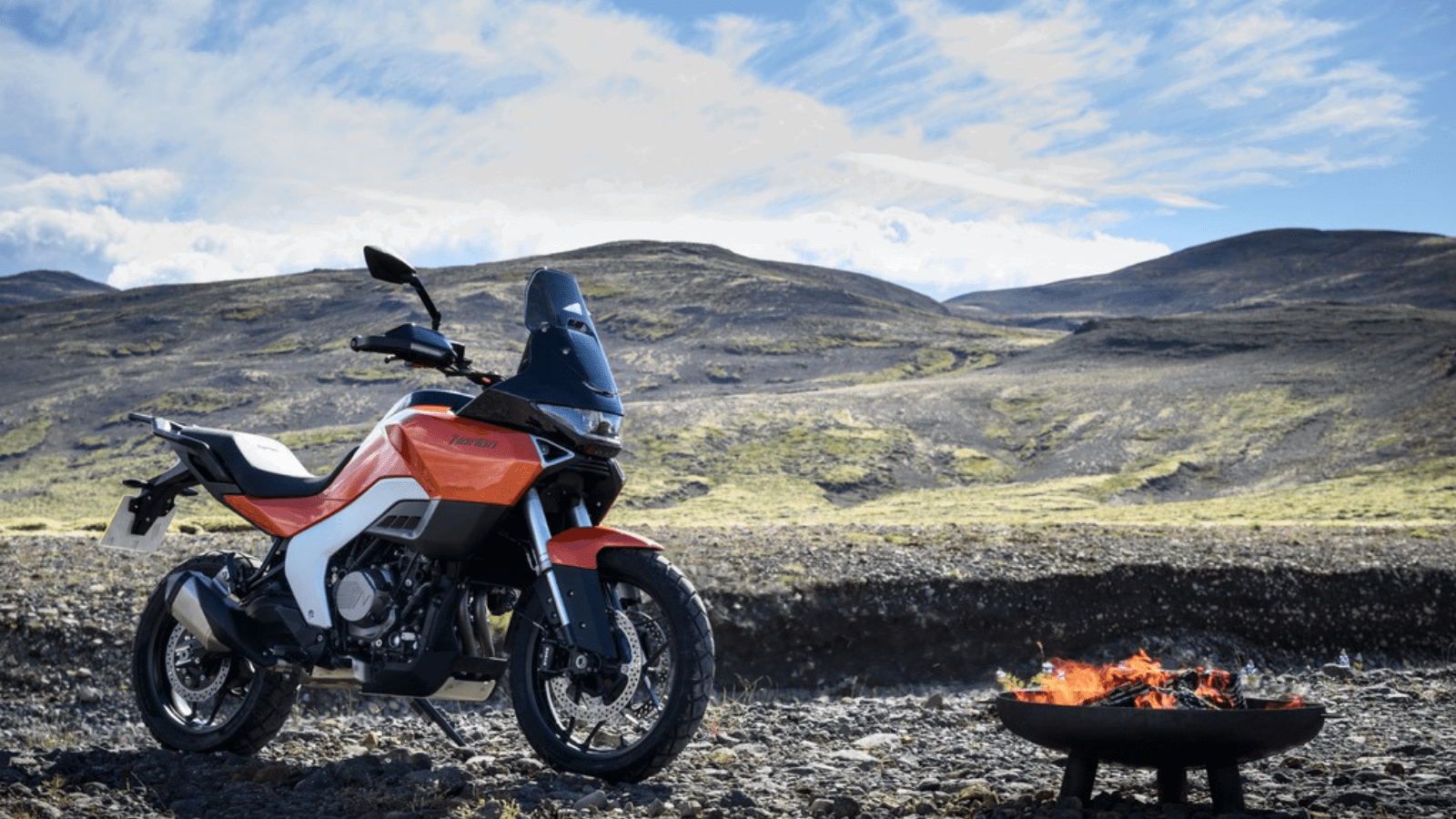 Norton Atlas: Új kalandmotort szállítanak az Egyesült Királyságba 2 Norton Atlas: Új kalandmotort szállítanak az Egyesült Királyságba
