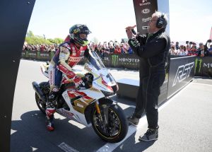 Isle of Man TT: John McGuinness még mindig verhetetlen