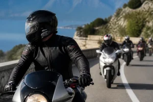 Főoldal 13 Motoros intercom: jobb kommunikáció klubtúrán