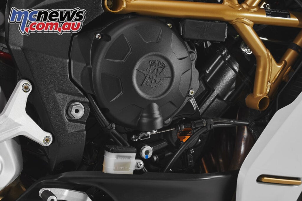 MV Agusta Superveloce frissítve 2021-re 6 e4dd16dd 2021 MV Agusta Superveloce S 7